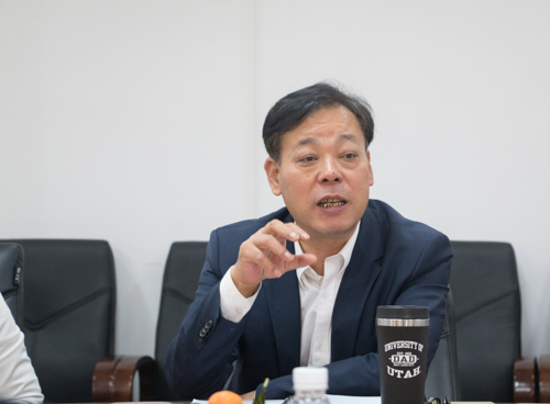 诸侯快讯院长杨魁